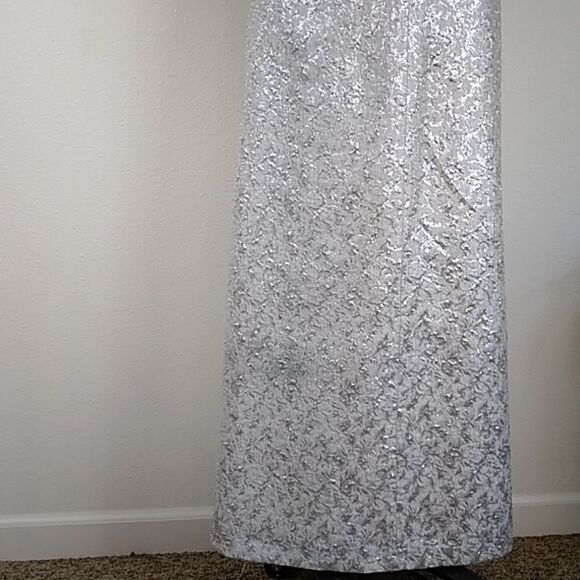 Vintage Handmade Formal Silver And Cream Dress Size S/M Approximate - Picture 8 of 16